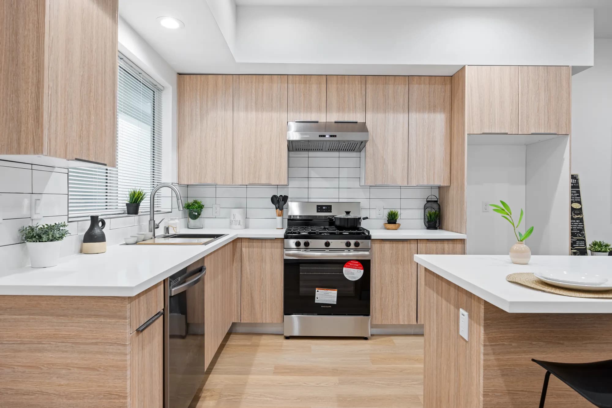 Island Kitchen